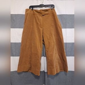 Erica Brooke size 20 Corduroy Bell Capri Pant